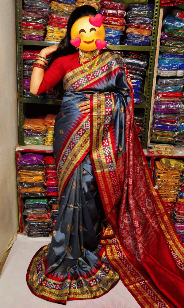 Festive Double Border silk saree in Silver