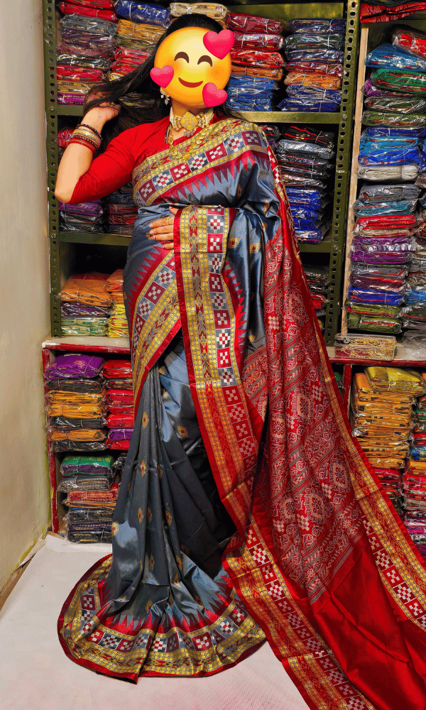 Festive Double Border silk saree in Silver